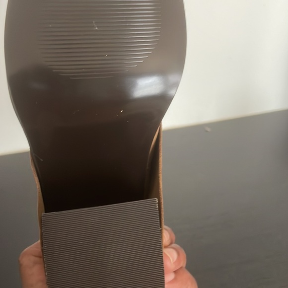 Selling brand new Steve Madden - Picture 5 of 7